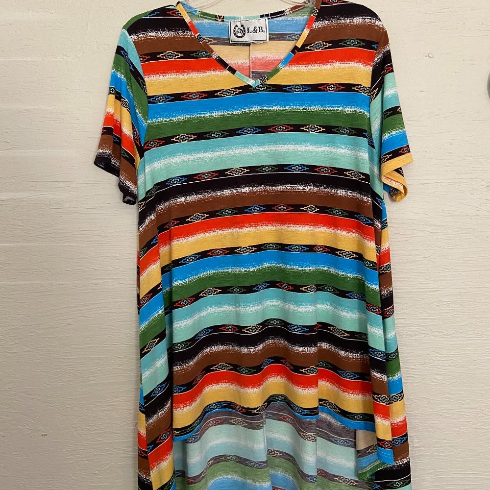 L&B Womens Stripe Top Size MEDIUM Poly Spandex Hi/Low Comfy Shirt Colorful